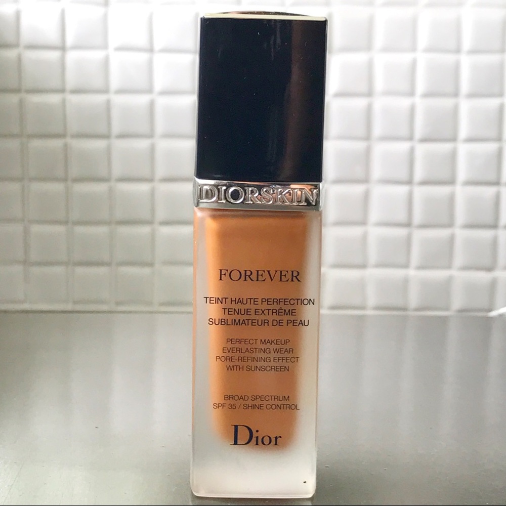 Diorskin Forever Foundation shade 51 Praline